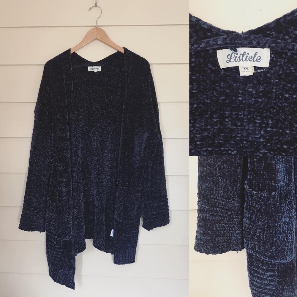 Listicle sweater